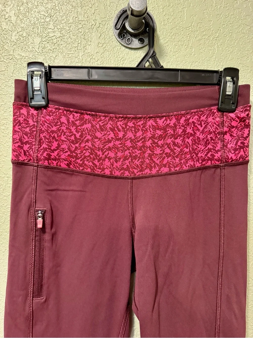 lululemon Maroon Leggings Size 4